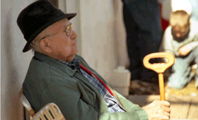 geriatricarea personalia zamaora