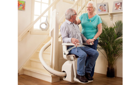 Geriatricarea silla elevadora UNUM Válida sin barreras