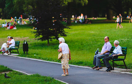 geriatricarea personas mayores primavera