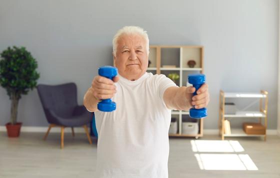 Geriatricarea- atención domiciliaria y actividad física adaptada, personas mayores