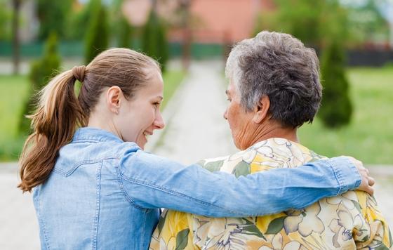 Geriatricarea- servicios integrales de acompañamiento y supervisión familiar, cuidado de mayores