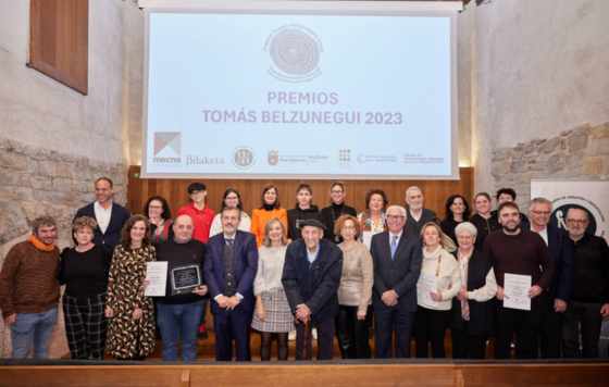 campamentos intergeneracionales en residencias Amavir