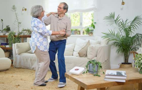 Geriatricarea- envejecimiento activo y uso de la tecnología