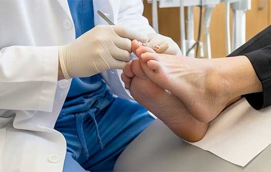 geriatricarea Podologia