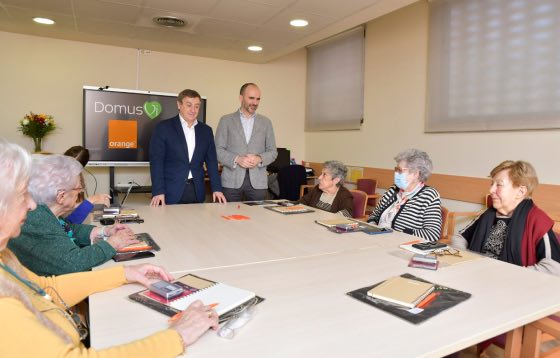 Geriatricarea, DomusVi, Orange