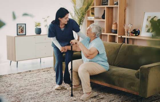 Geriatricarea-caídas en personas mayores
