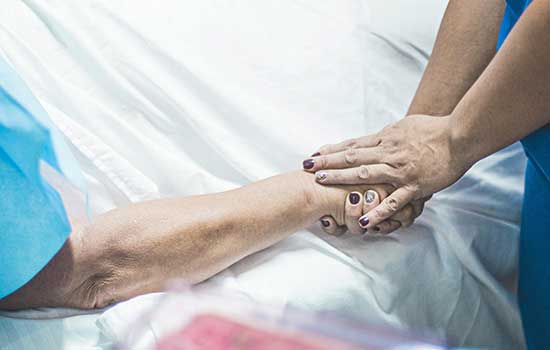 geriatricarea enfermeria cuidados larga duracion