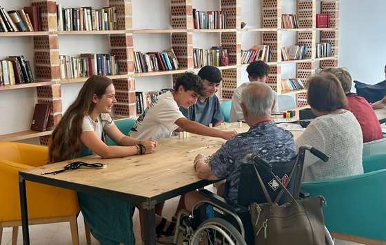 Geriatricarea- Proyecto intergeneracional Colegio Montesión y Fontsana Son Armadams