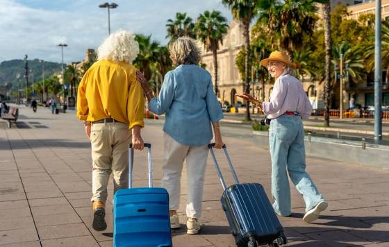 Geriatricarea- viajeros senior, seguros de viaje asistencia sanitaria