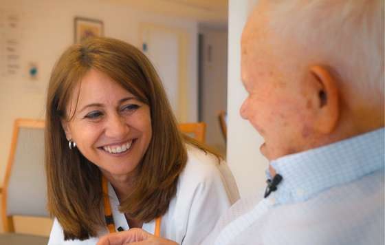 Geriatricarea- AESTE “Cuidar es futuro”